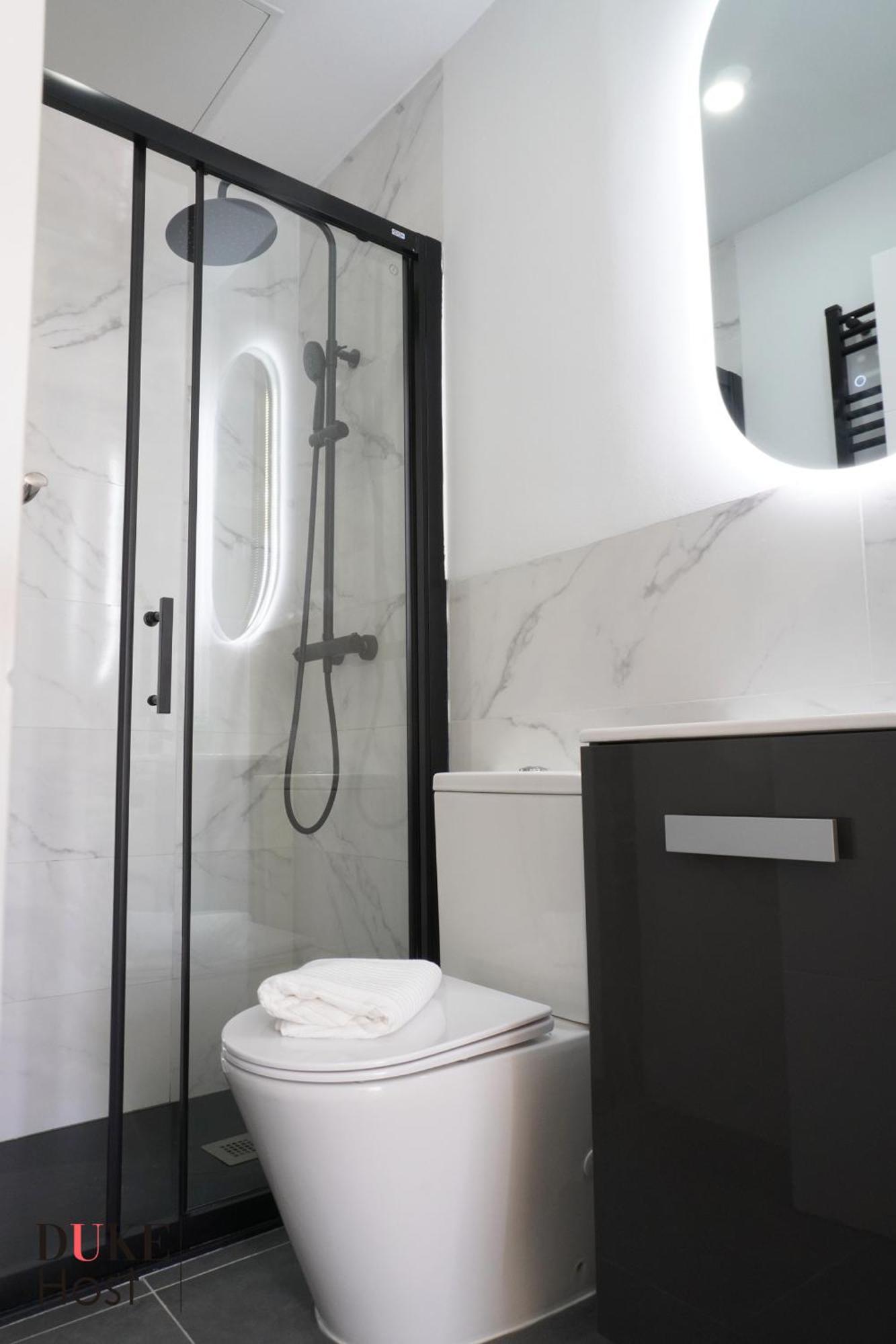 Hotel Casa De Huespedes Carabanchel1 à Madrid Extérieur photo